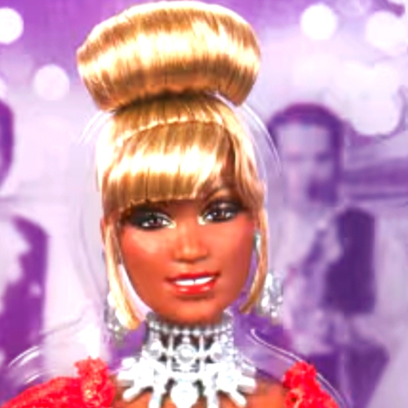 Mattel Celia Cruz Glamorous Blonde Afro American Famous Singer.